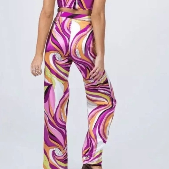 NWOT Women’s Princess Polly Pink Retro Print Polyester Wide Leg Pants Size 10 - Picture 2 of 7